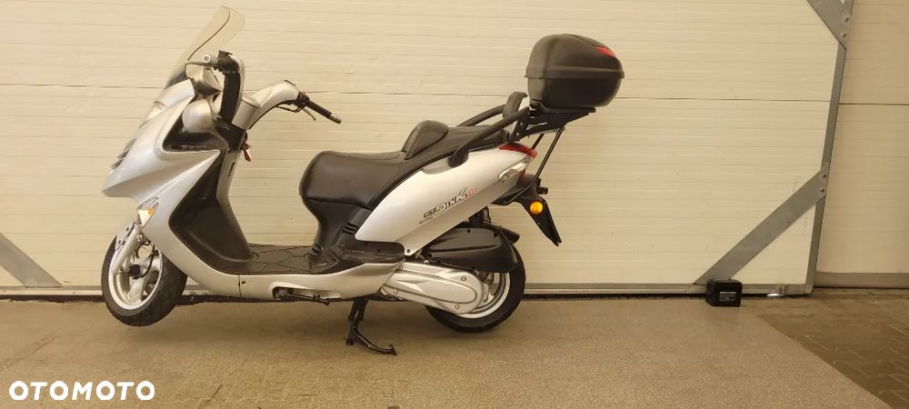 Kymco Dink - 4