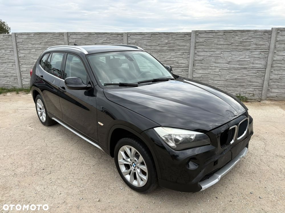 BMW X1 sDrive18d xLine - 23
