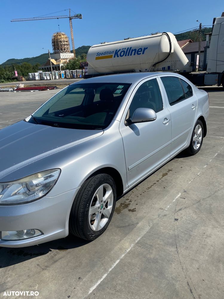 Skoda Octavia - 8