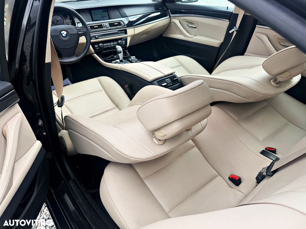 BMW Seria 5 520d Aut. - 19