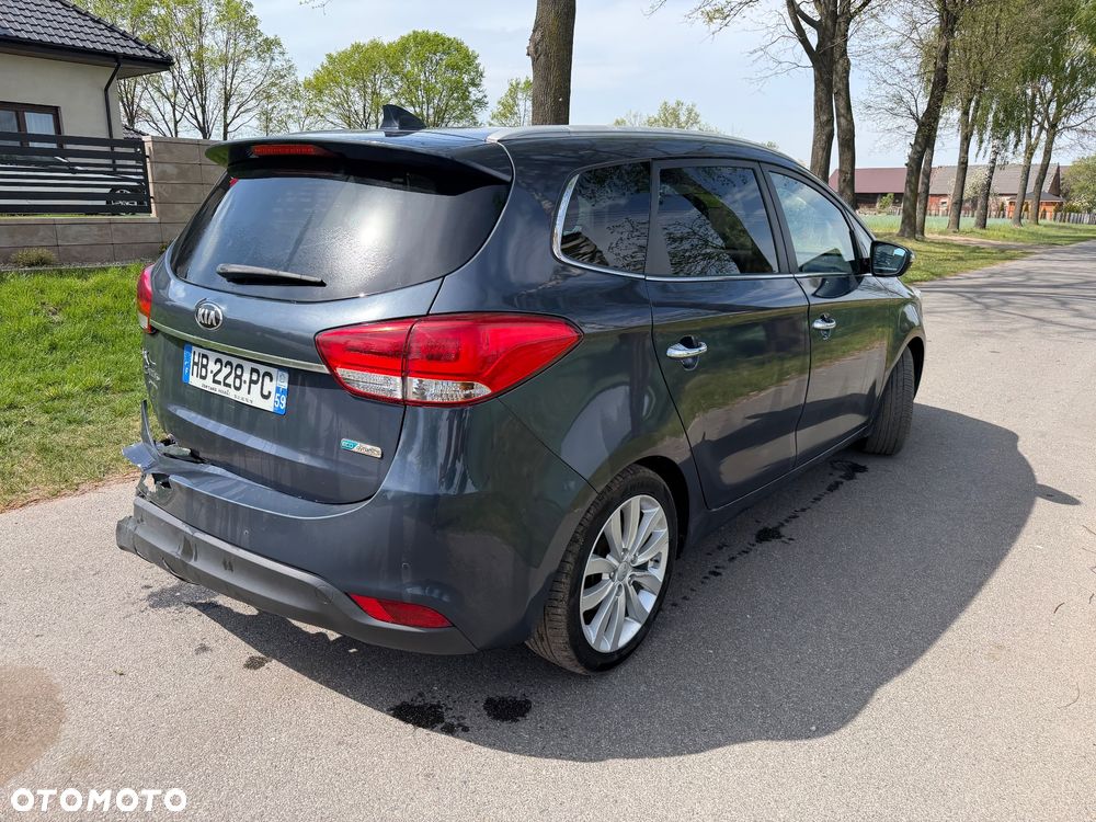 Kia Carens 1.7 CRDi 115 Dream Team Edition - 5