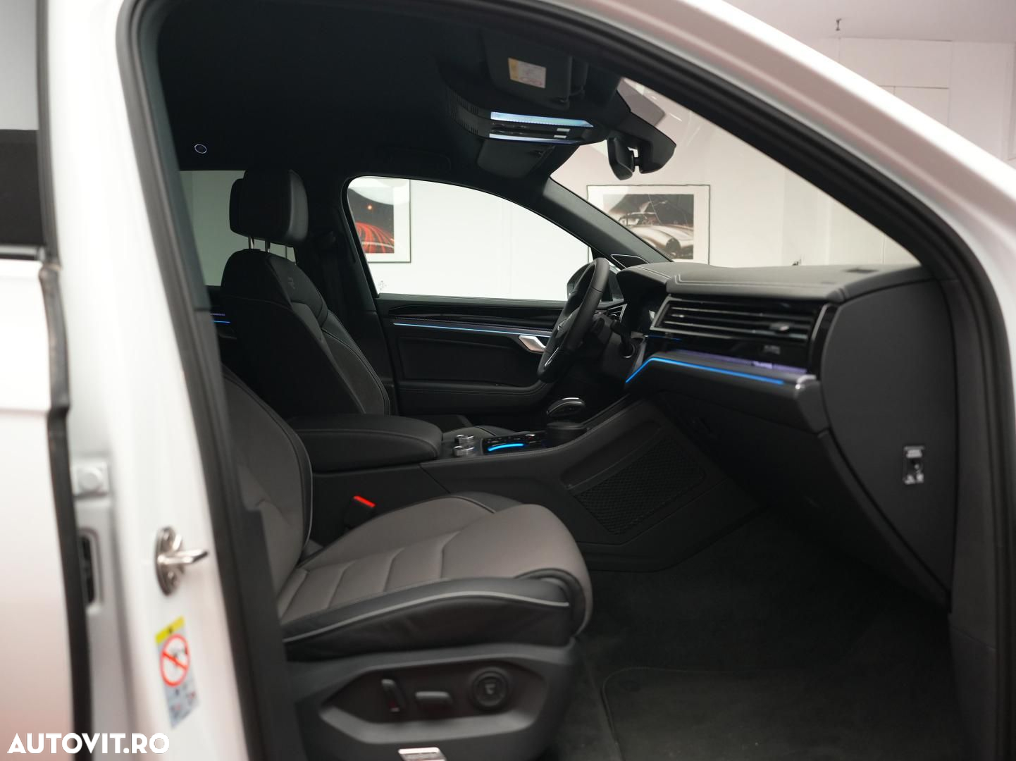 Volkswagen Touareg - 26