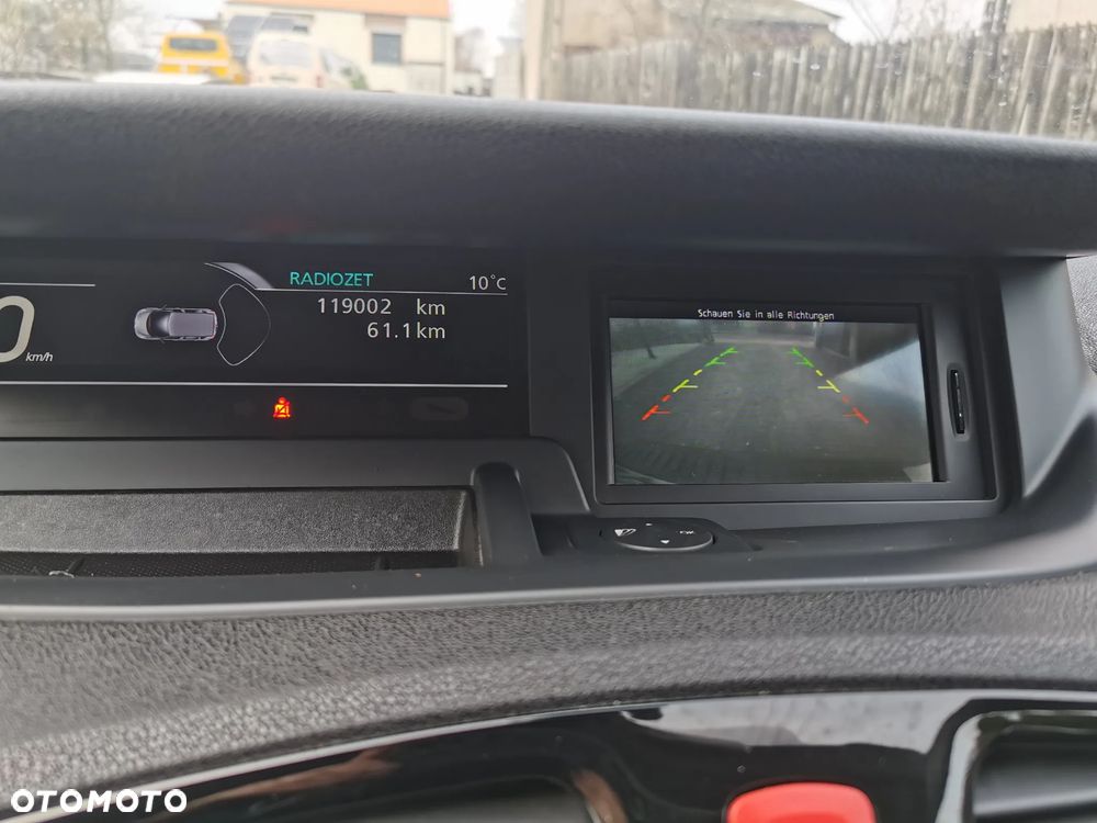 Renault Scenic 1.9 dCi Confort Privilege - 24