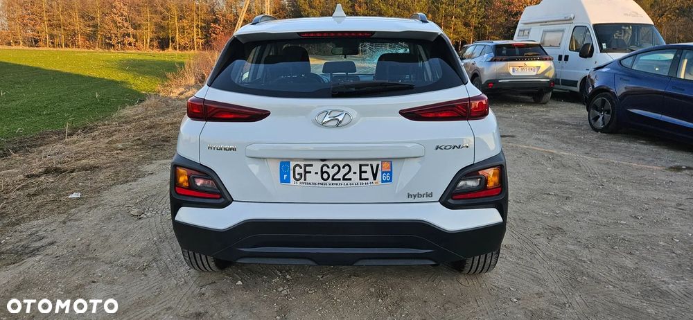 Hyundai Kona - 4