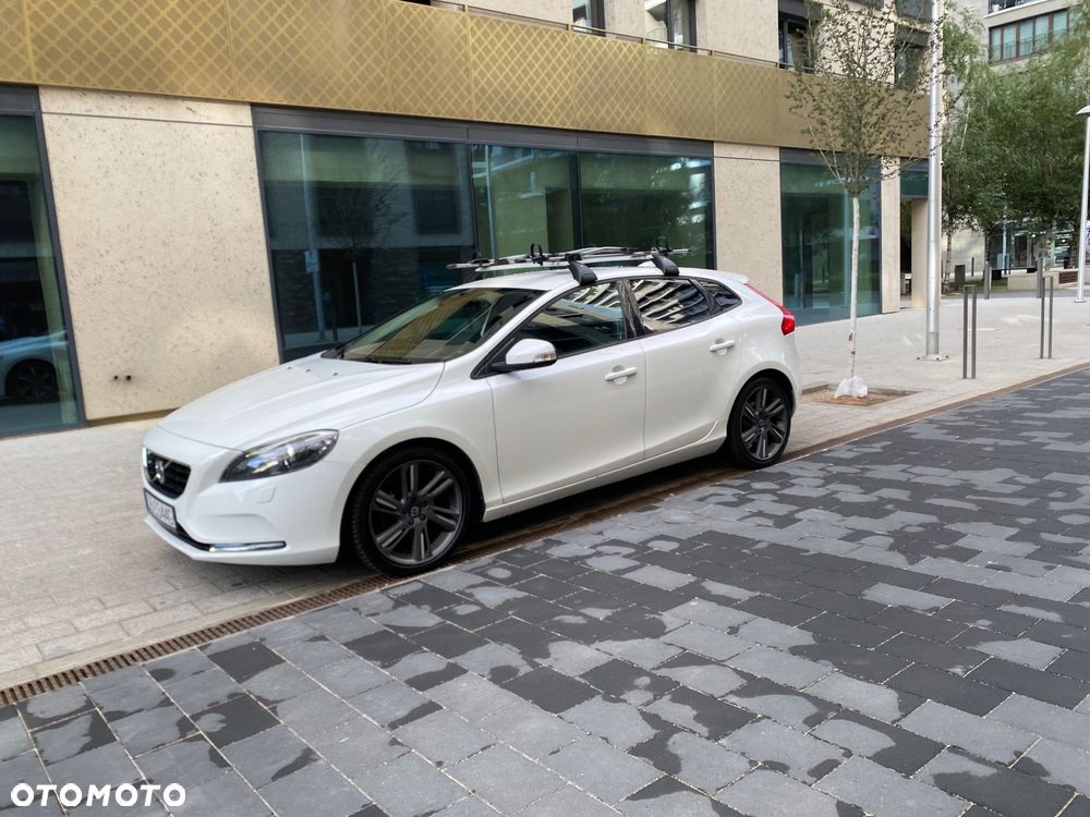 Volvo V40 D2 Summum - 9