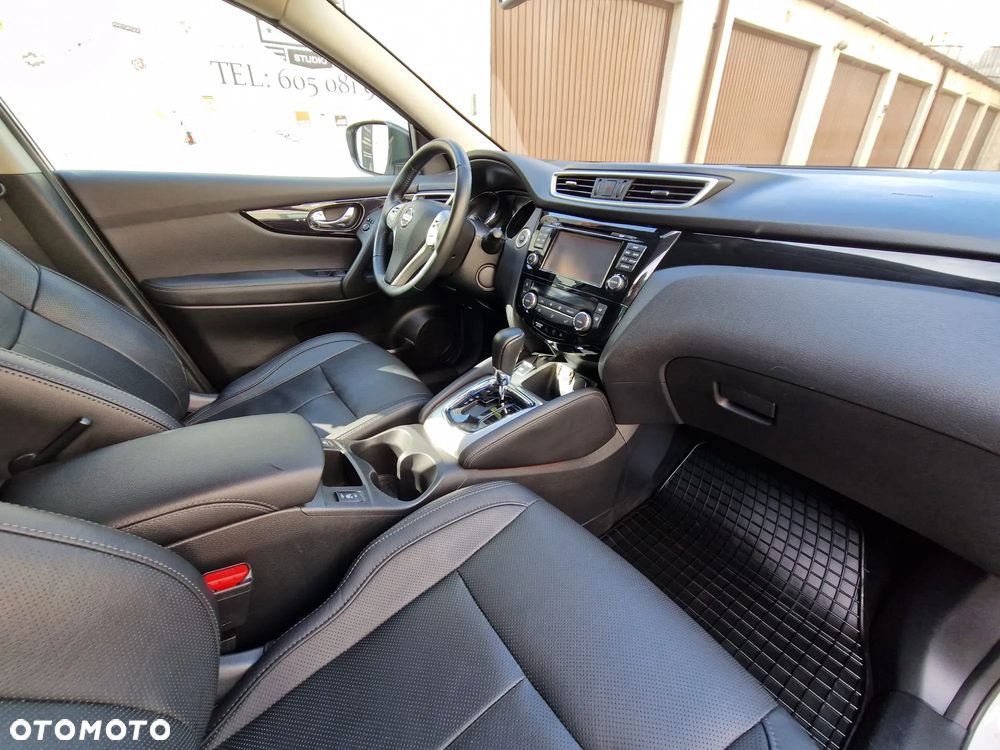 Nissan Qashqai 1.6 DCi Tekna Xtronic - 9