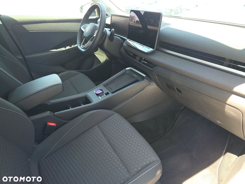 Volkswagen T-Roc 1.5 eTSI Life DSG - 15
