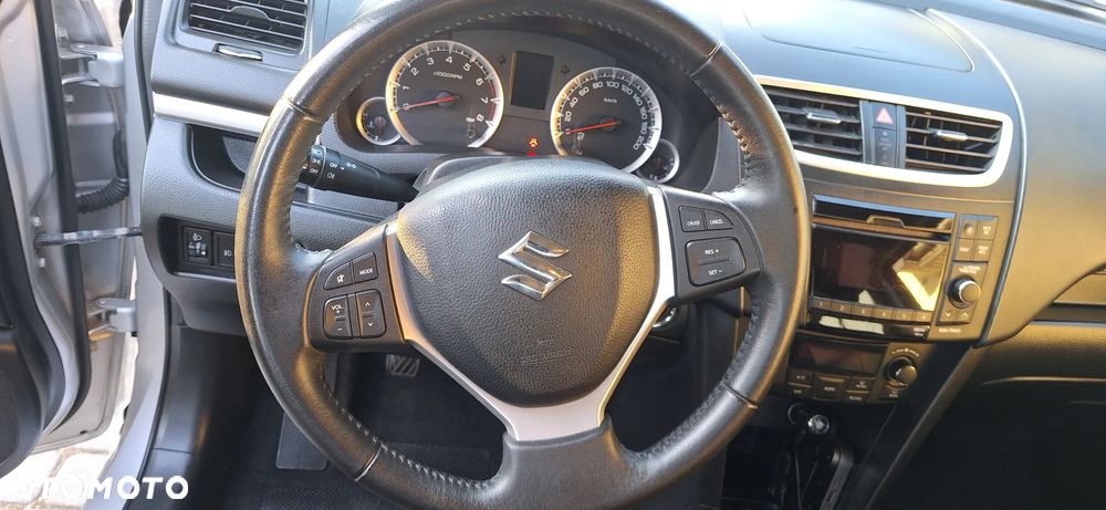 Suzuki Swift 1.2 4x4 Club - 11