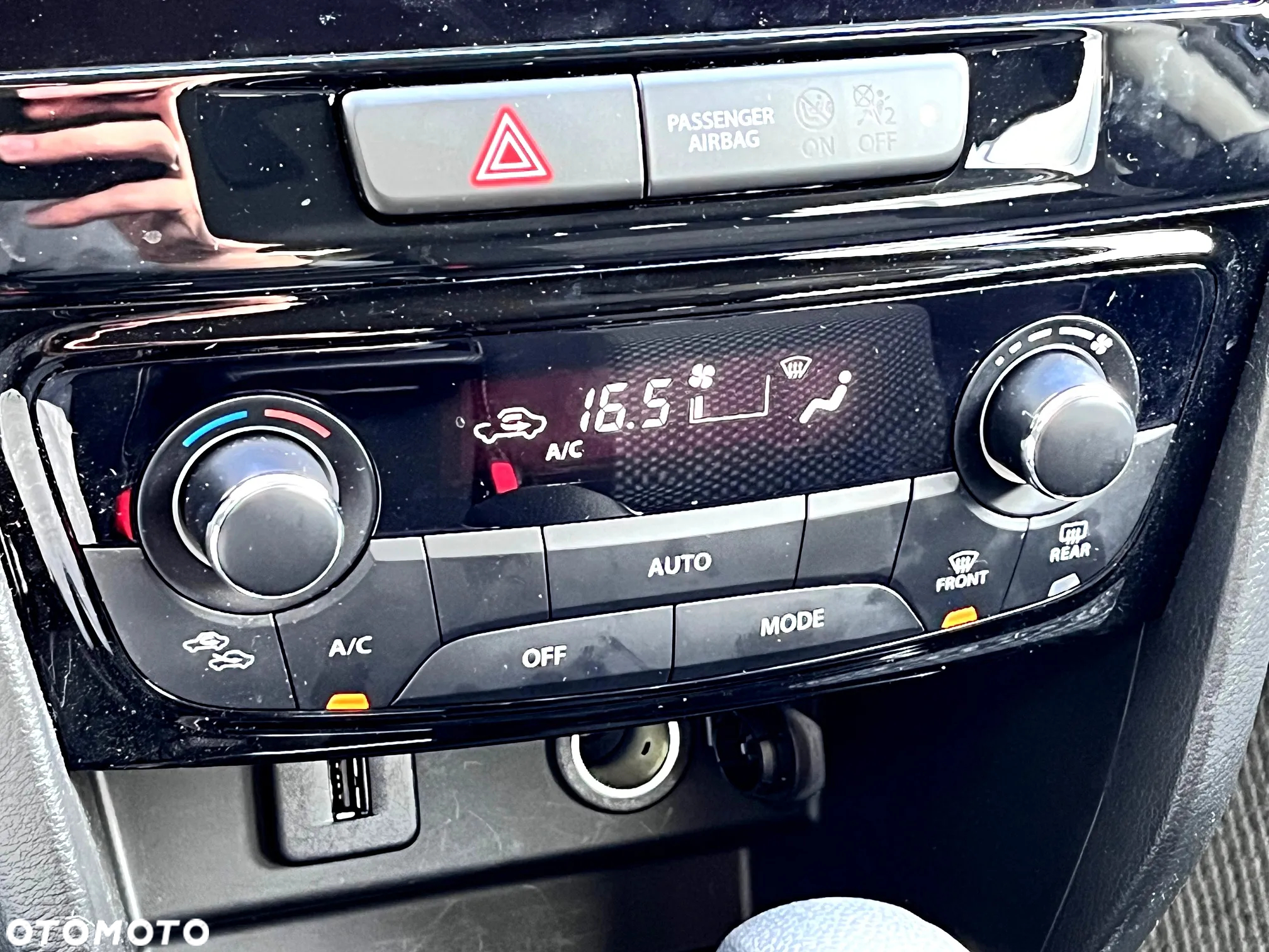 Suzuki Vitara 1.5 DualJet Hybrid Premium Plus 2WD AGS - 20