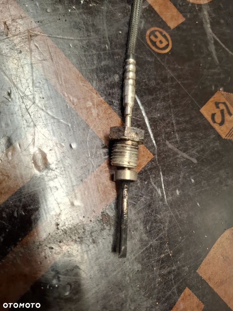 Czujnik Temperatury Spalin 8K0973802C Audi VW Seat Skoda - 2