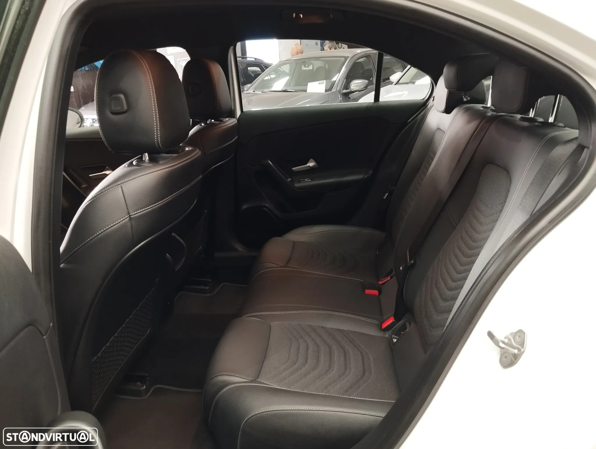 Mercedes-Benz A 250 Limousine e Style Plus - 15