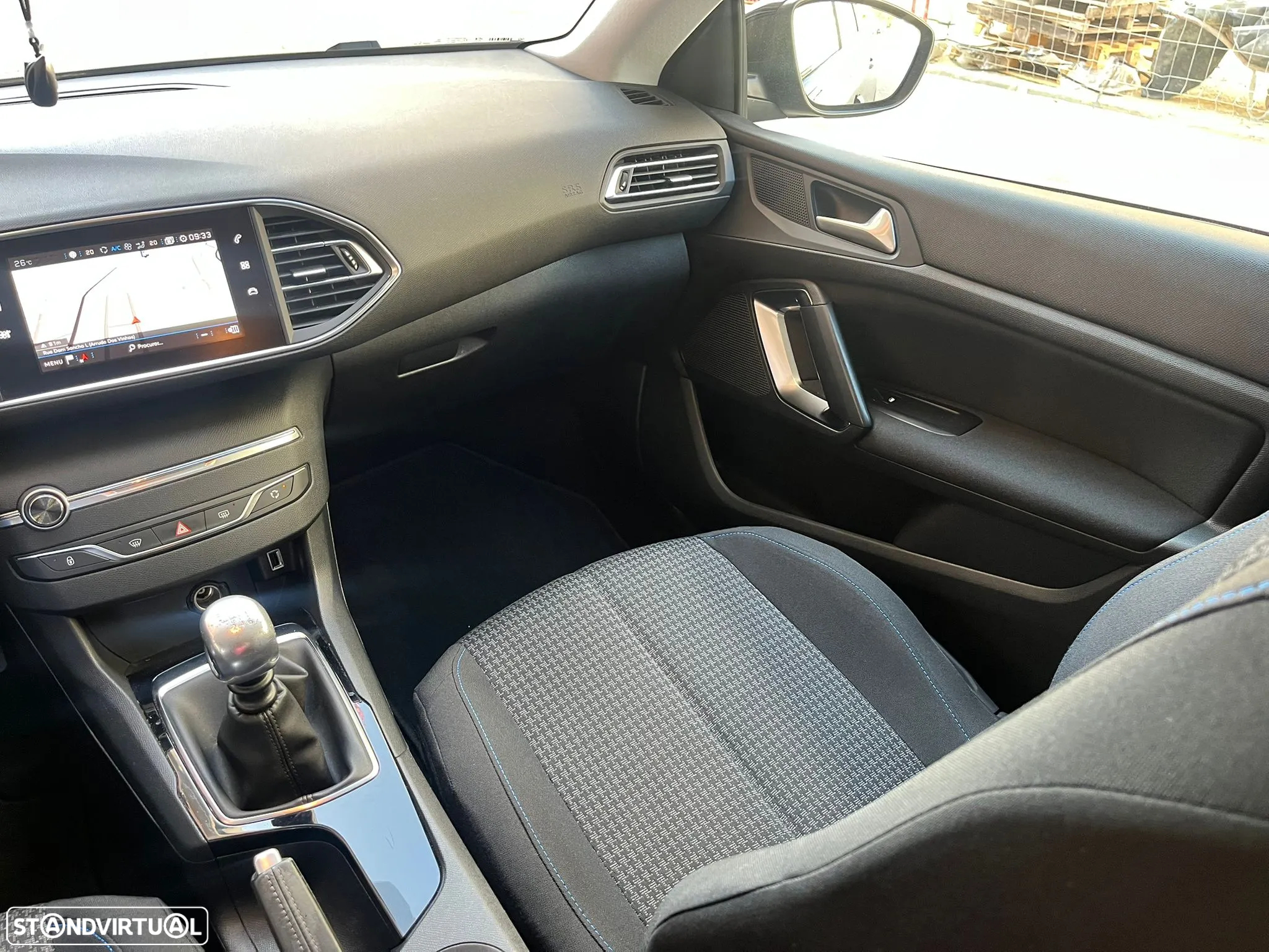 Peugeot 308 SW 1.5 BlueHDi Style - 33