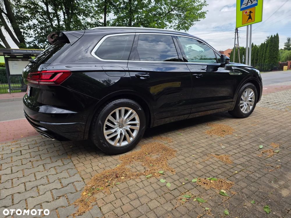Volkswagen Touareg - 12
