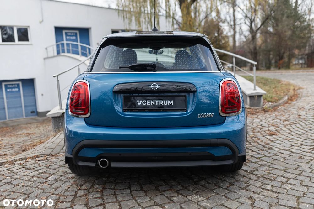 MINI Cooper Standard - 8