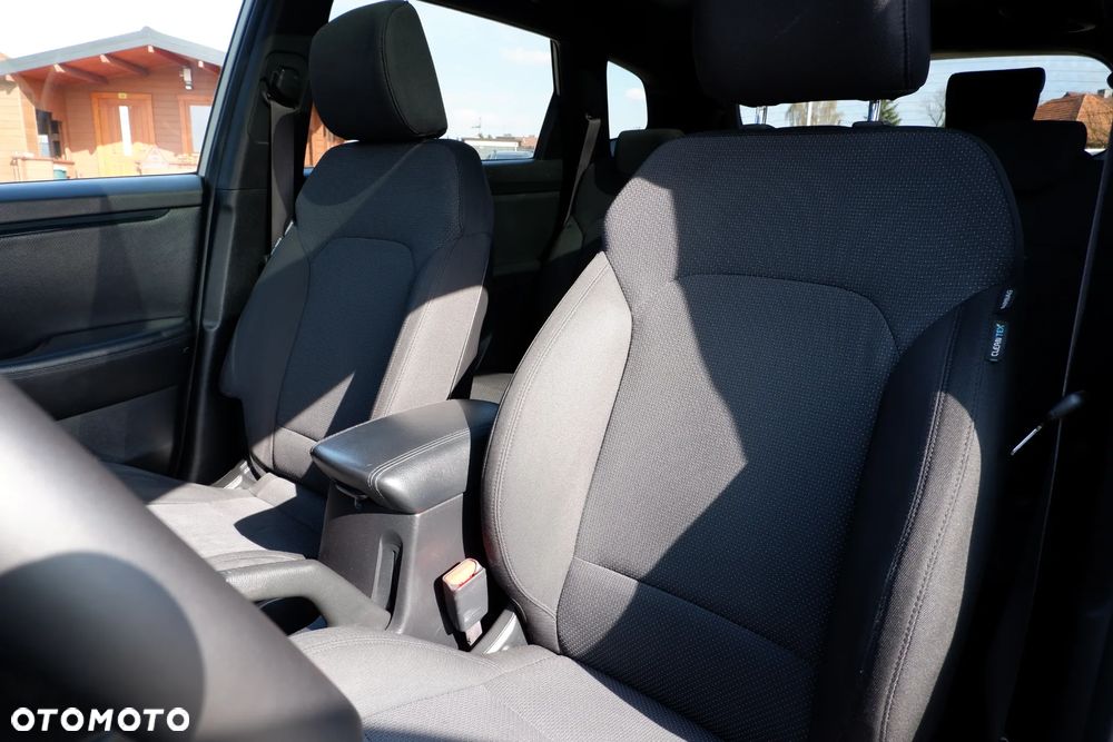 Kia Carens 1.7 CRDi XL - 27