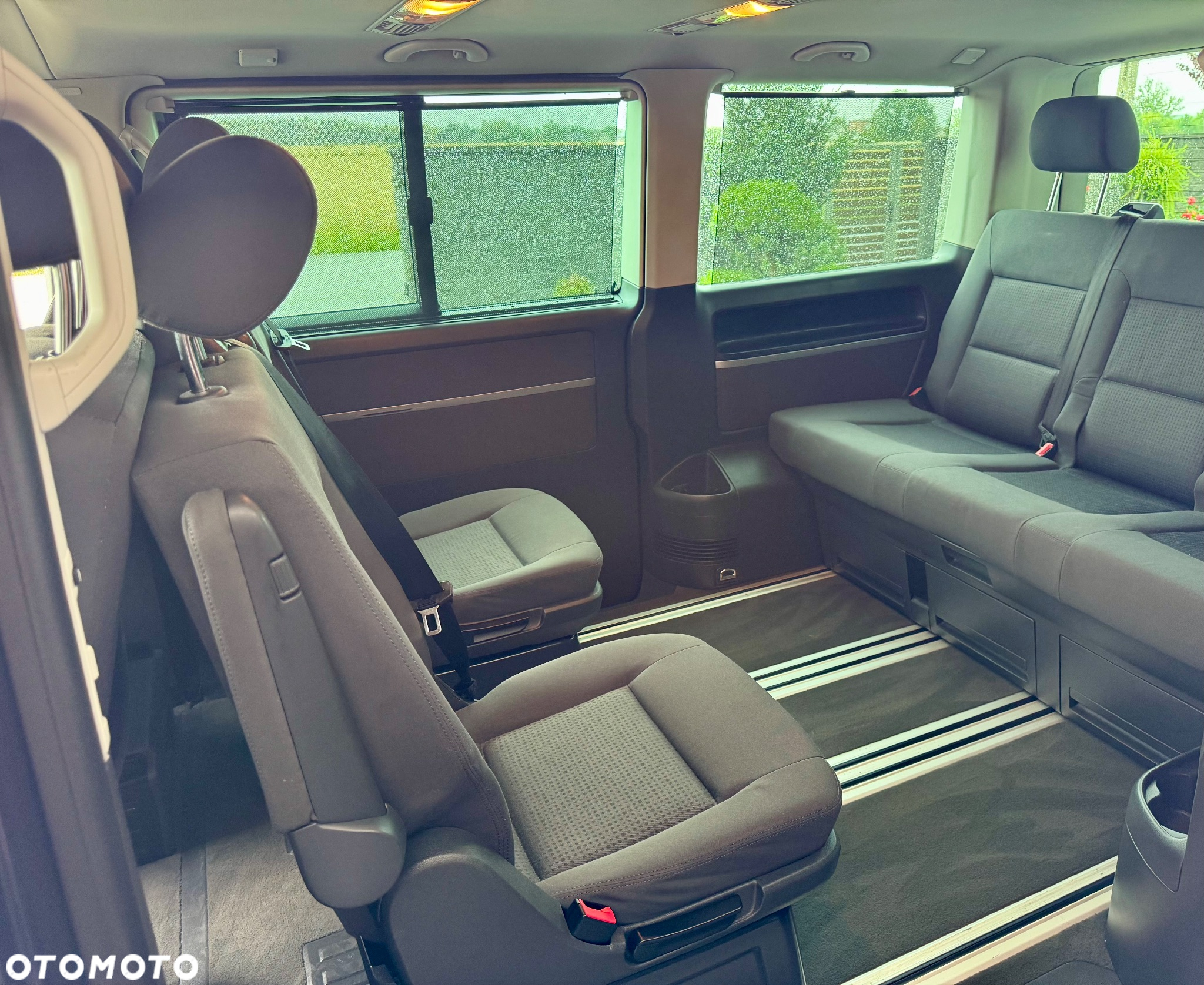 Volkswagen Multivan TDI L1 Comfortline - 16