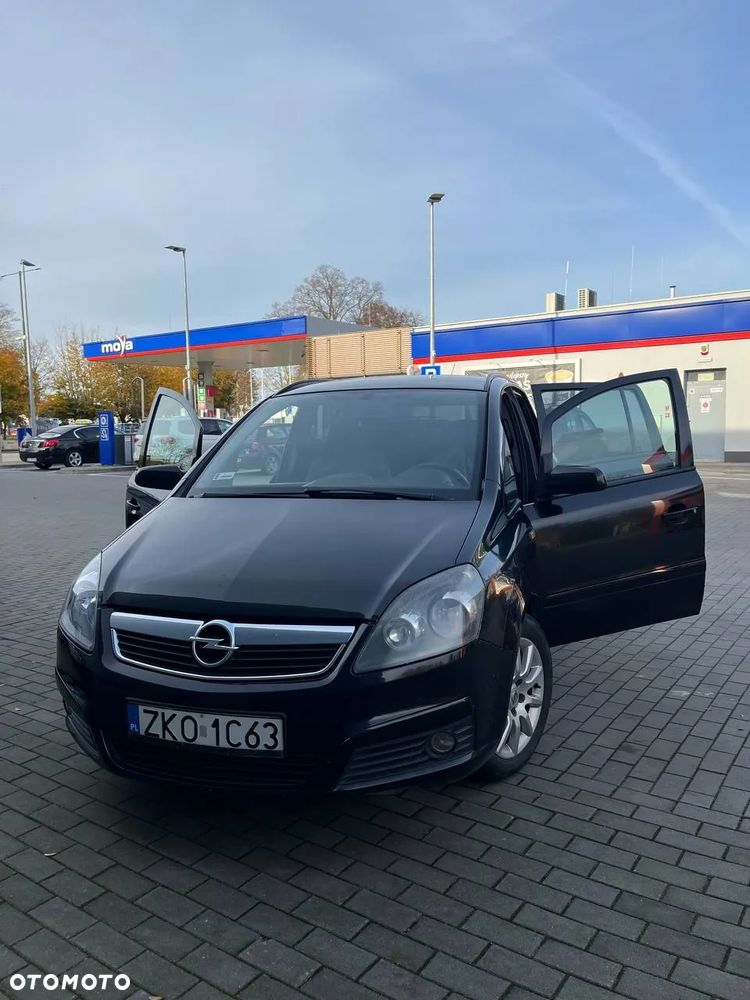 Opel Zafira - 2