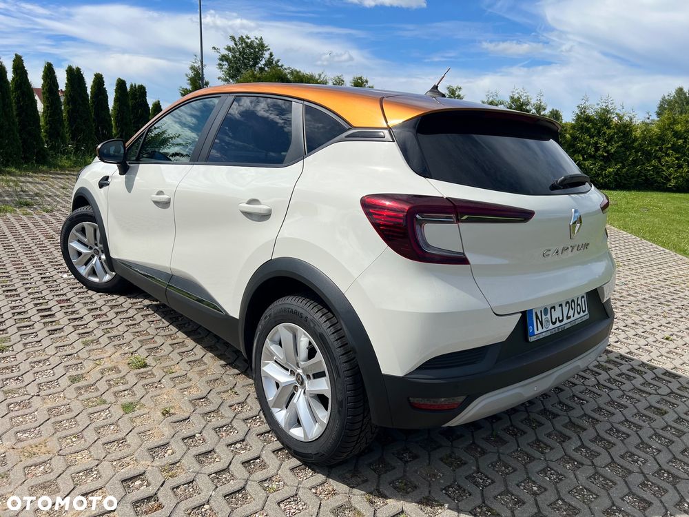 Renault Captur TCe 100 INTENS - 32