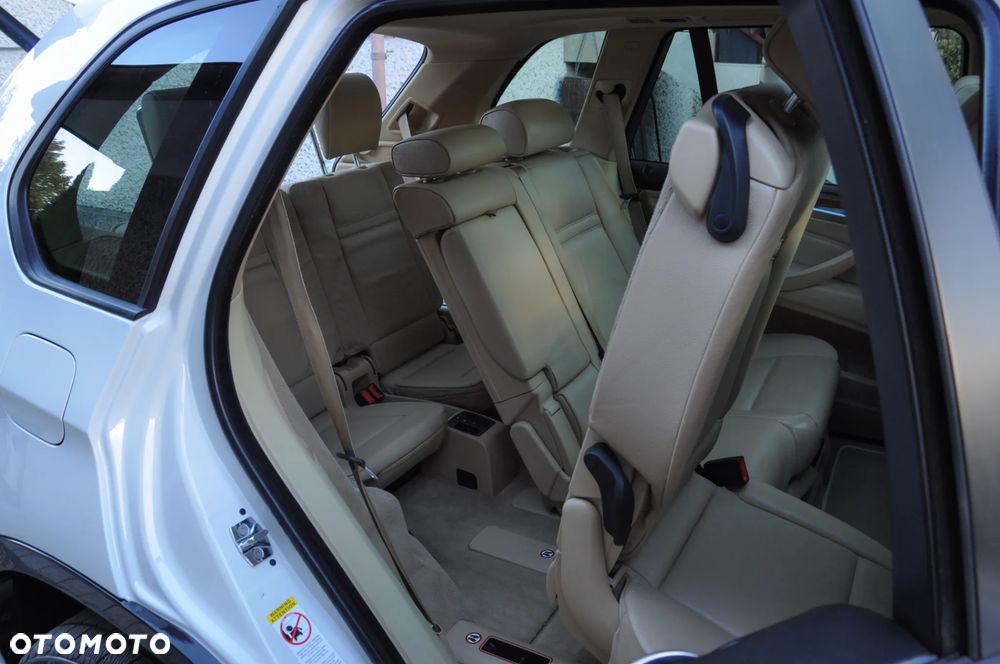 BMW X5 3.0si - 24