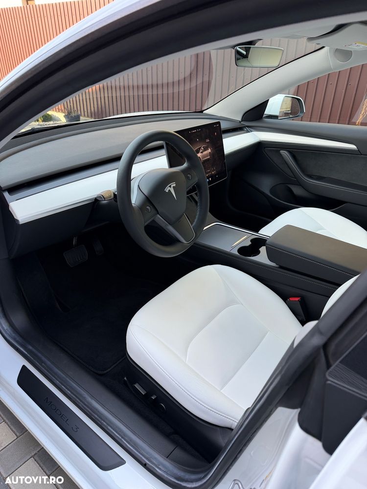 Tesla Model 3 Langstreckenbatterie Allradantrieb Dual Motor - 8