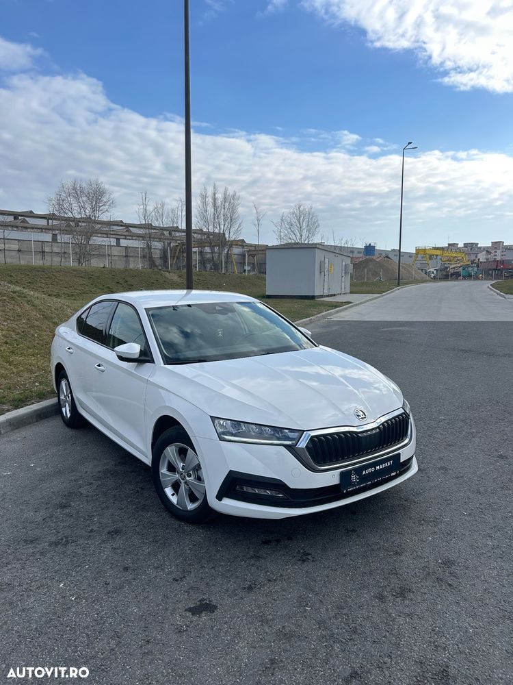 Skoda Octavia 2.0 TDI Ambition - 1