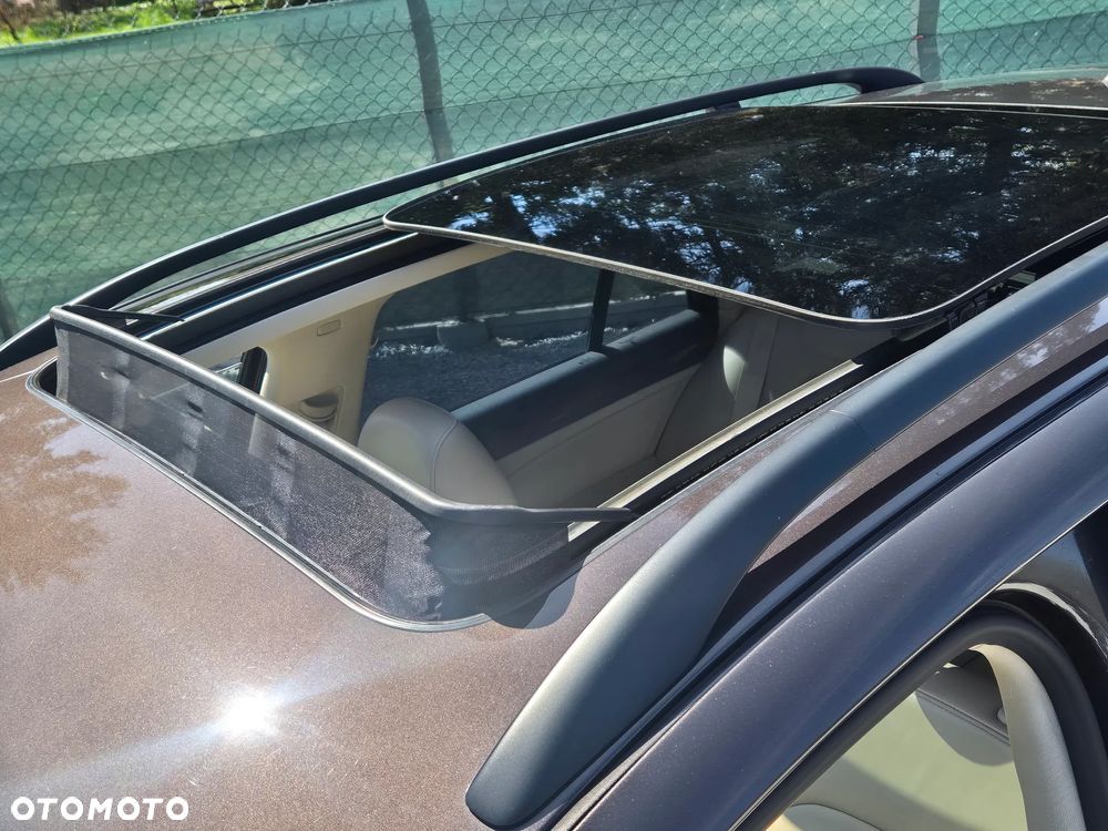 Skoda Superb 2.0 TDI DSG Exclusive - 16