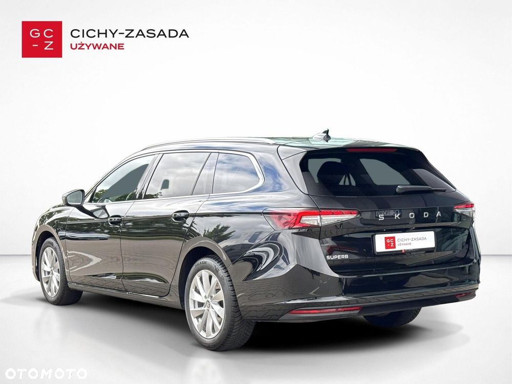 Skoda Superb 2.0 TDI SCR Selection DSG - 8