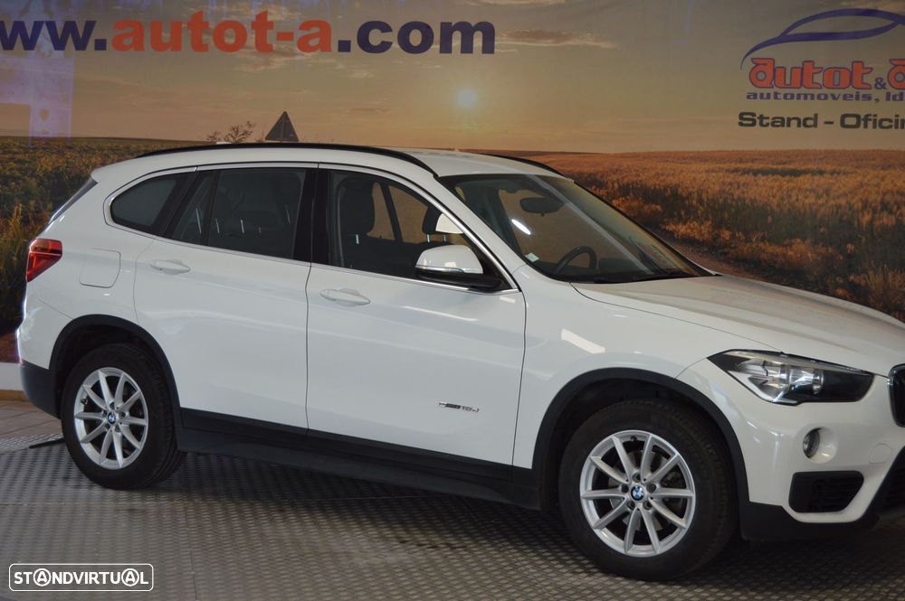 BMW X1 18 d sDrive Auto - 4