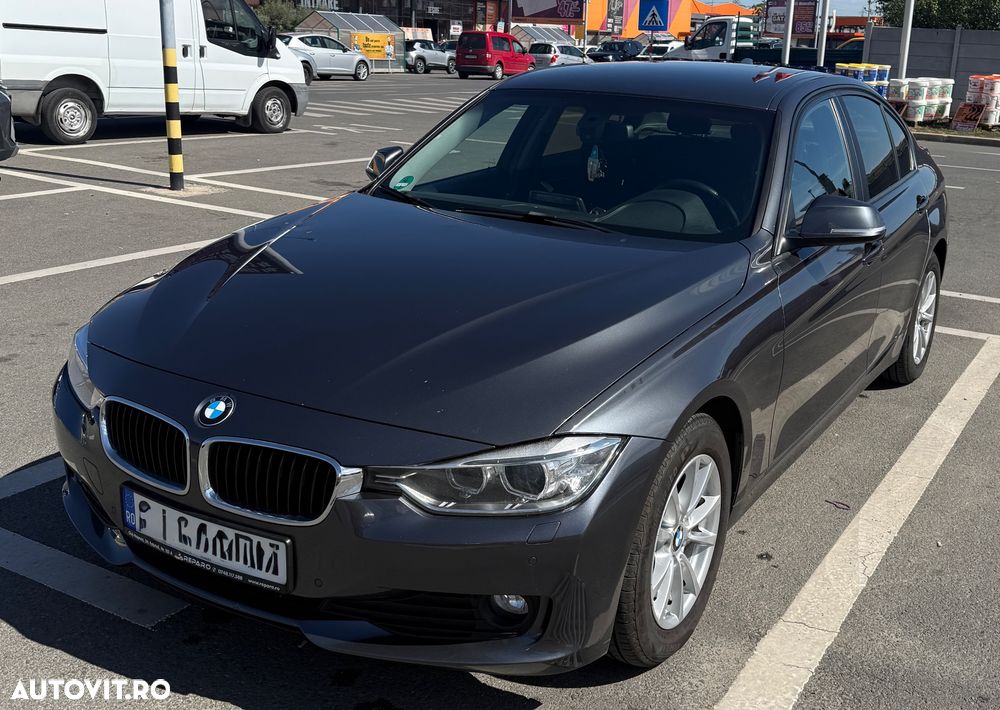 BMW Seria 3 - 10