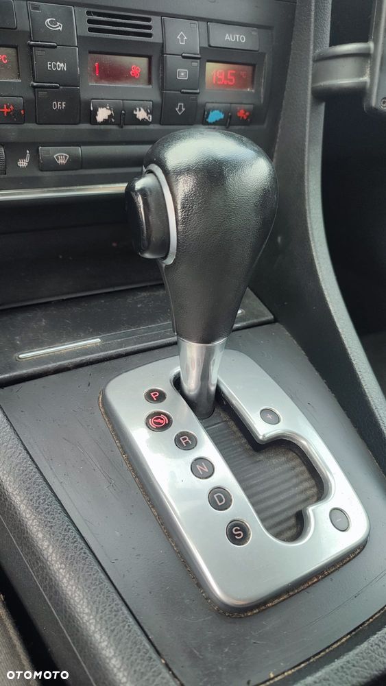 Audi A4 Limousine 1.9 TDI Multitronic - 14
