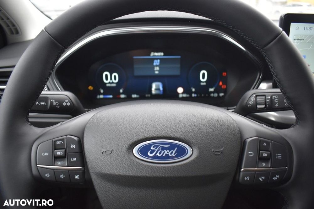 Ford Focus - 18