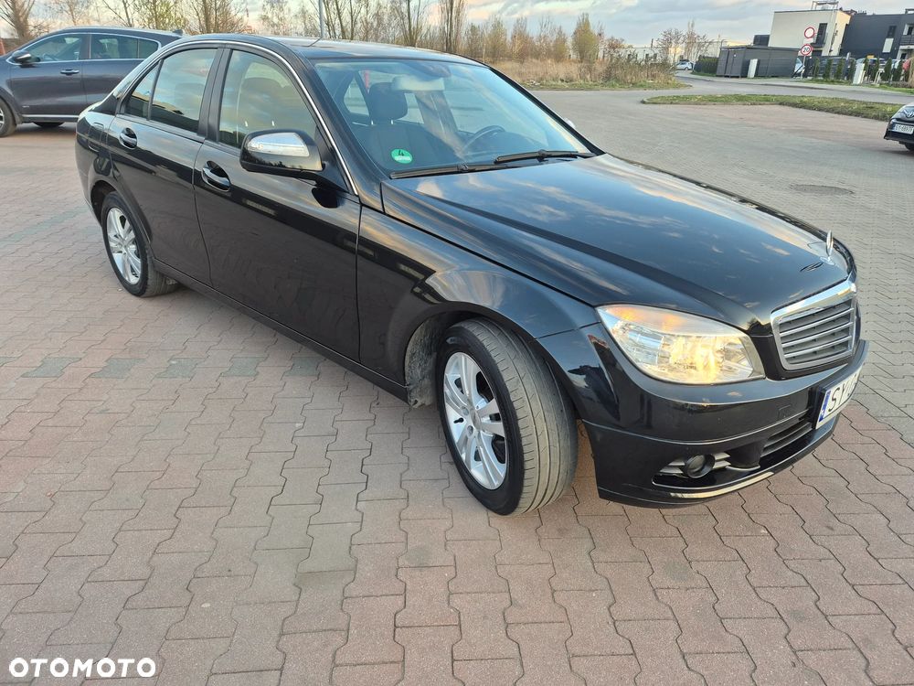 Mercedes-Benz Klasa C 200 CDI DPF BlueEFFICIENCY Elegance - 5