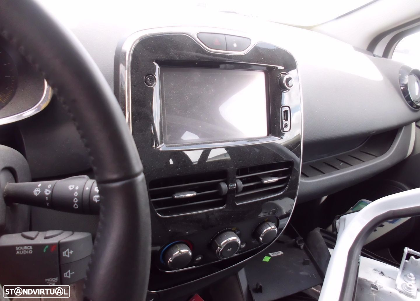 Peças Renault Clio IV Grandtour (KH) 2013 a 2016 - 11