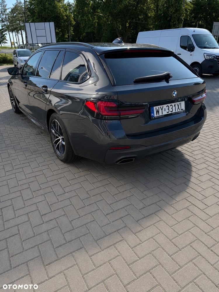 BMW Seria 5 520d xDrive mHEV M Sport sport - 2