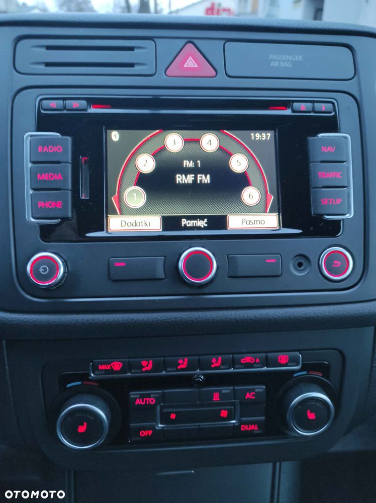 Volkswagen Golf Plus 1.6 TDI DPF DSG Style - 6