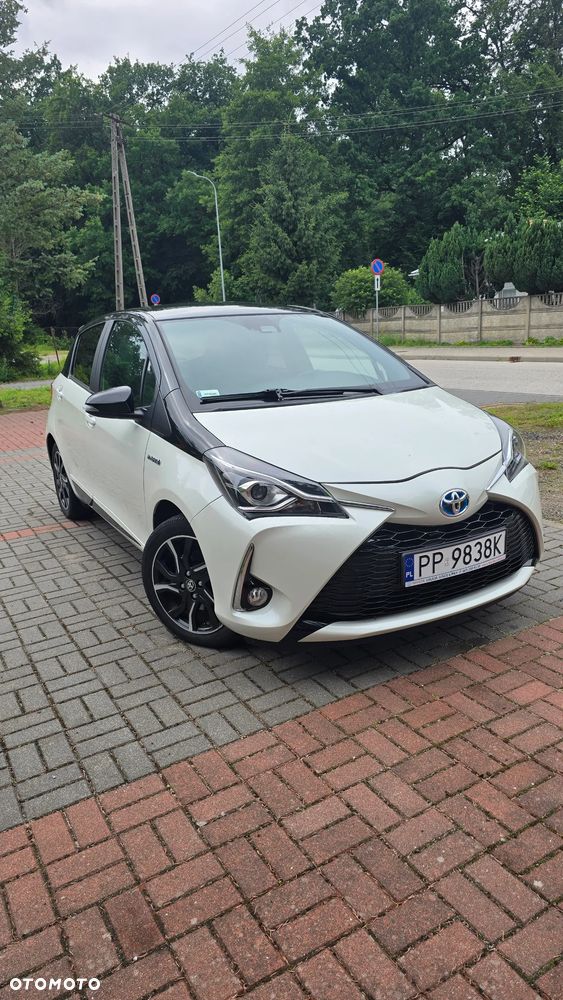 Toyota Yaris - 1