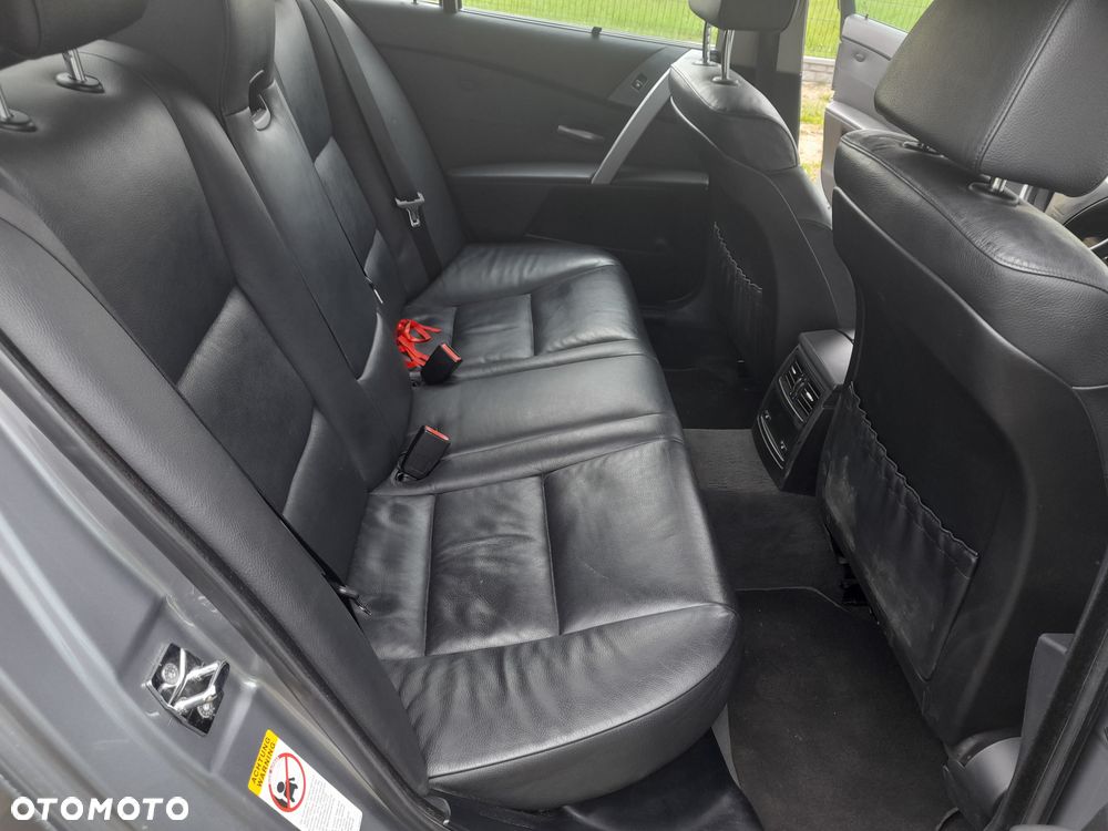 BMW Seria 5 - 8
