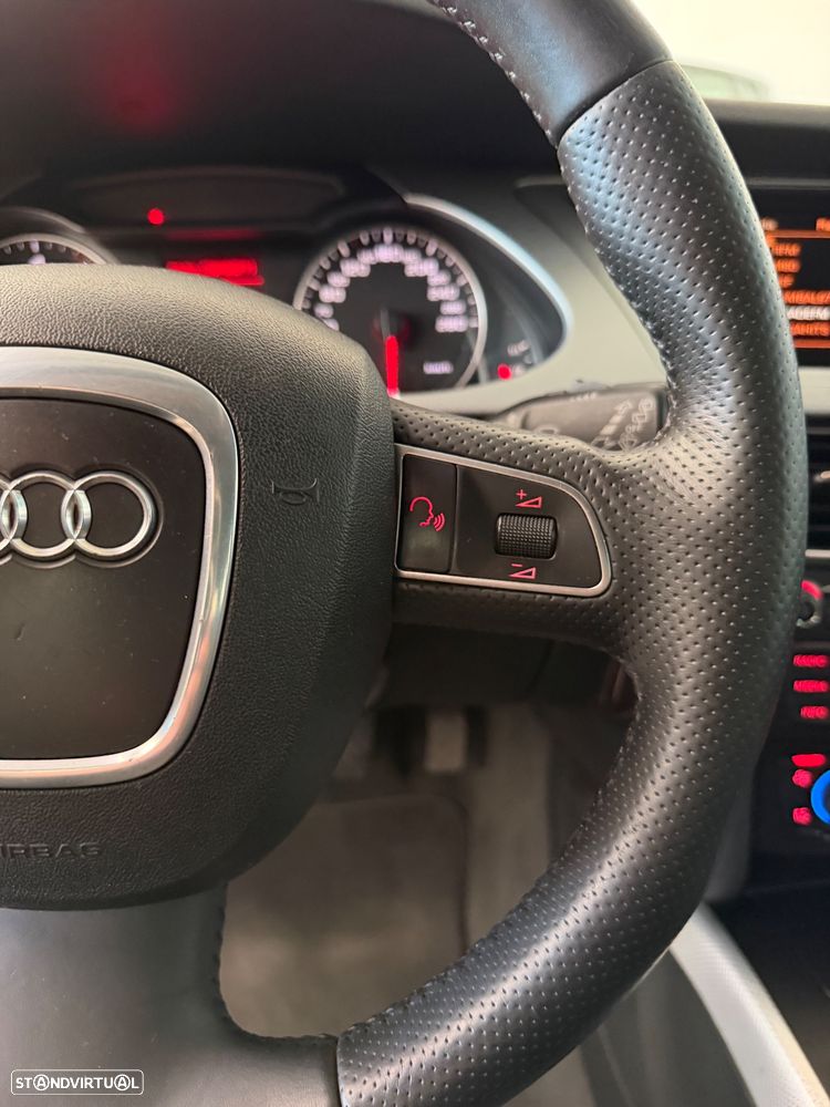 Audi A4 Avant 2.0 TDI DPF Attraction - 13