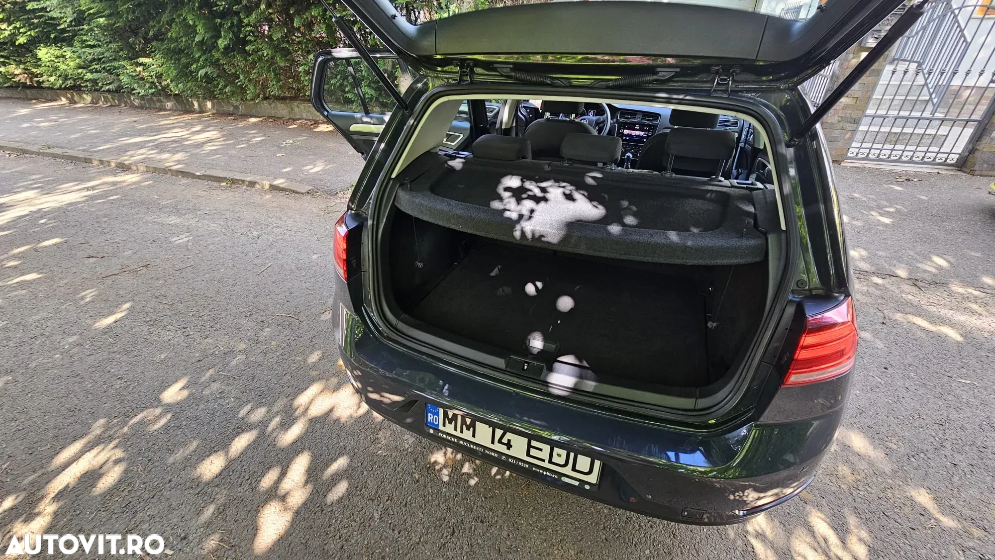 Volkswagen Golf 1.6 TDI Trendline - 14