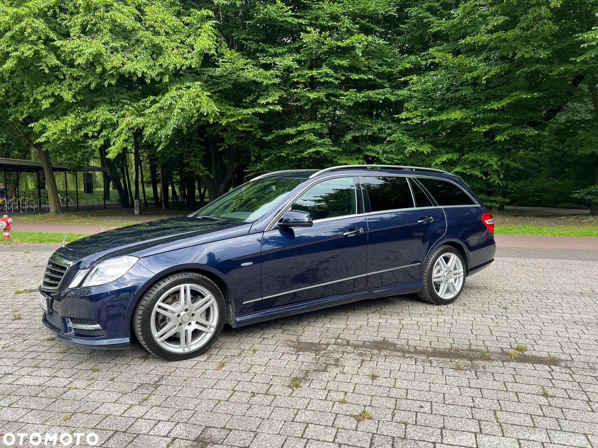 Mercedes-Benz Klasa E 350 T CDI DPF 4Matic BlueEFFICIENCY 7G-TRONIC Avantgarde - 5