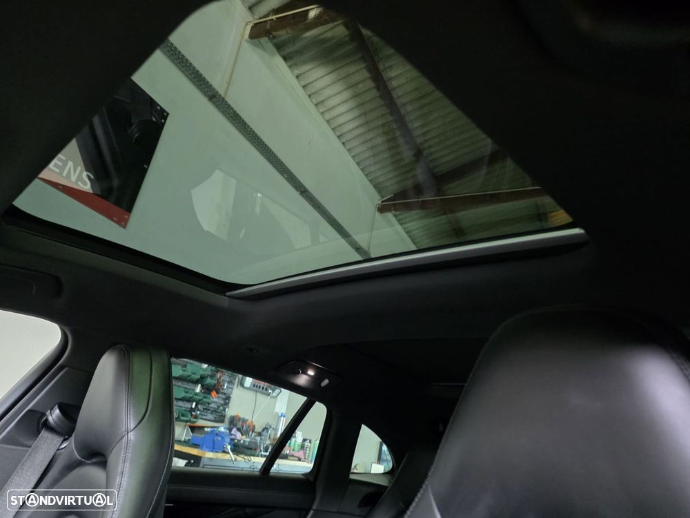 Porsche Panamera 4 E-Hybrid Executive - 18