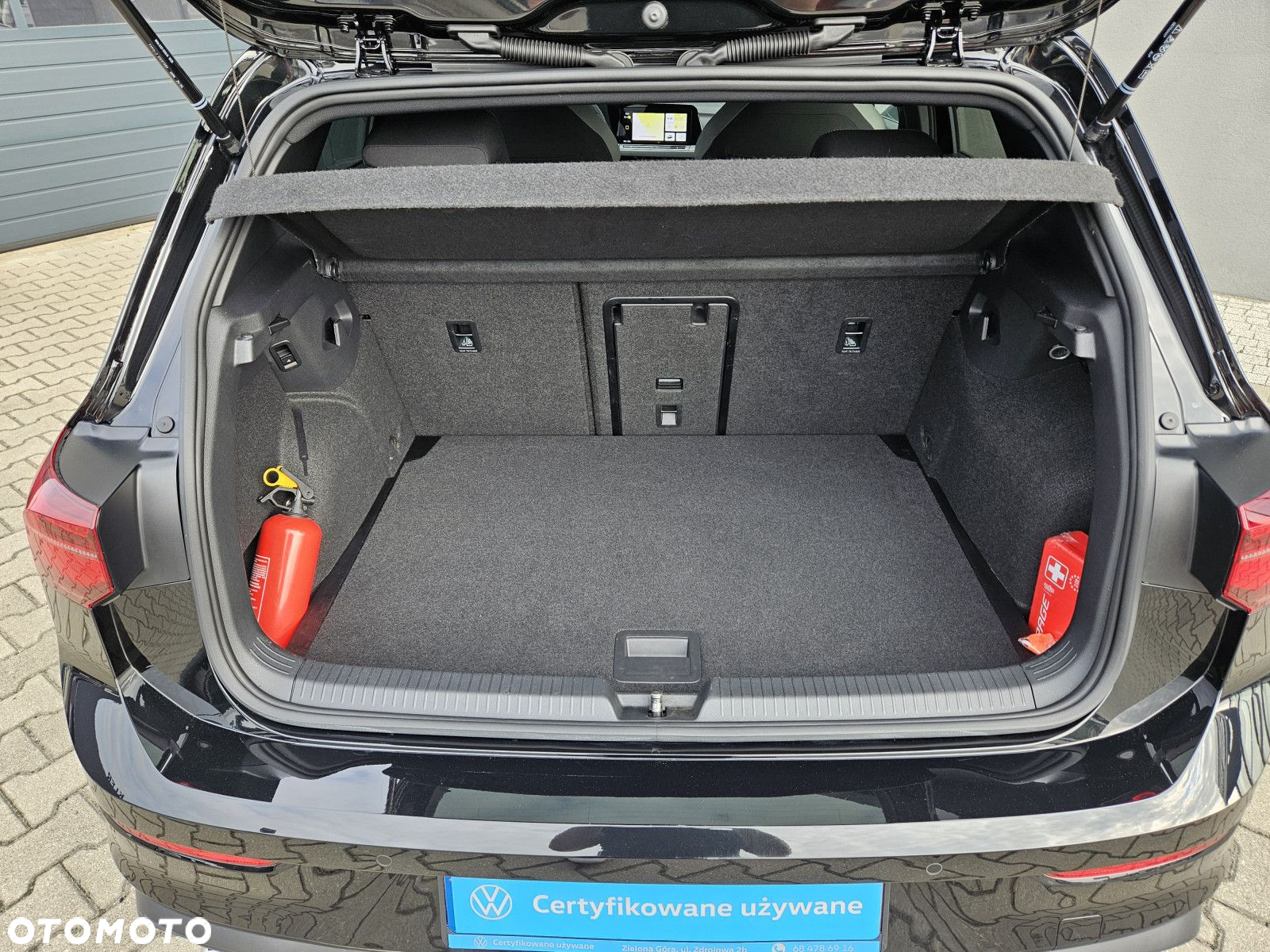 Volkswagen Golf - 28