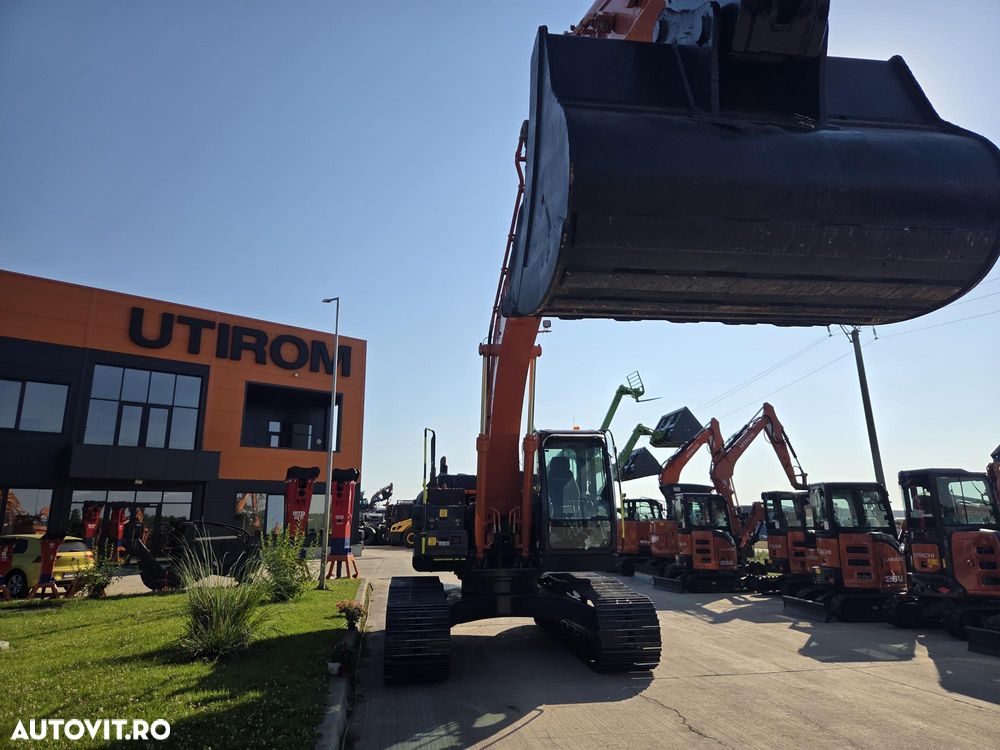 Hitachi ZX210LC-6, 2021, 2.676h, 23,1 tone, CUPLA RAPIDA HIDRAULICA, cupa 1,3mc, 3 pompe hidr, inst picon, camera spate si laterale, antifurt, latime 2,99m, ad sapare 7m, cons mediu 12l/h, lant 90% ok, posibil leasing-STARE CA NOU-PROMOTIE 99.750 Eur+Tva - 17