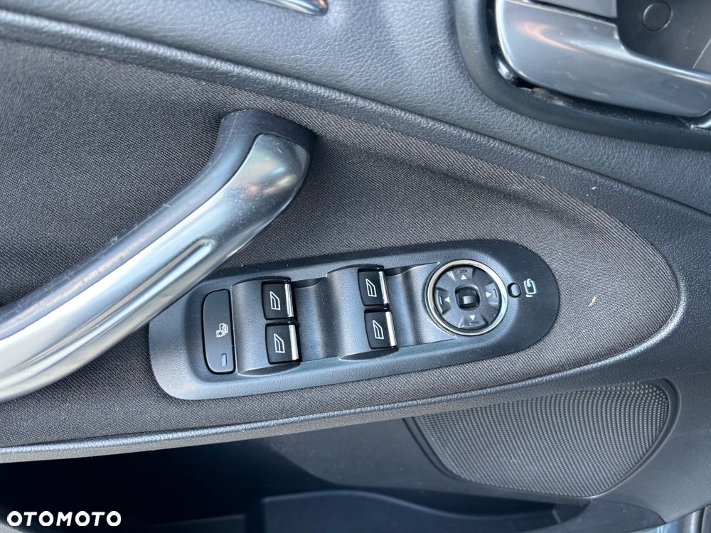 Ford Galaxy 1.6 EcoBoost Start/Stop Titanium - 25