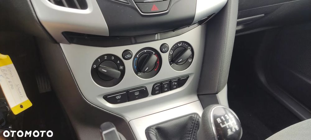 Ford Focus 1.6 TDCi DPF Start-Stopp-System Trend - 17