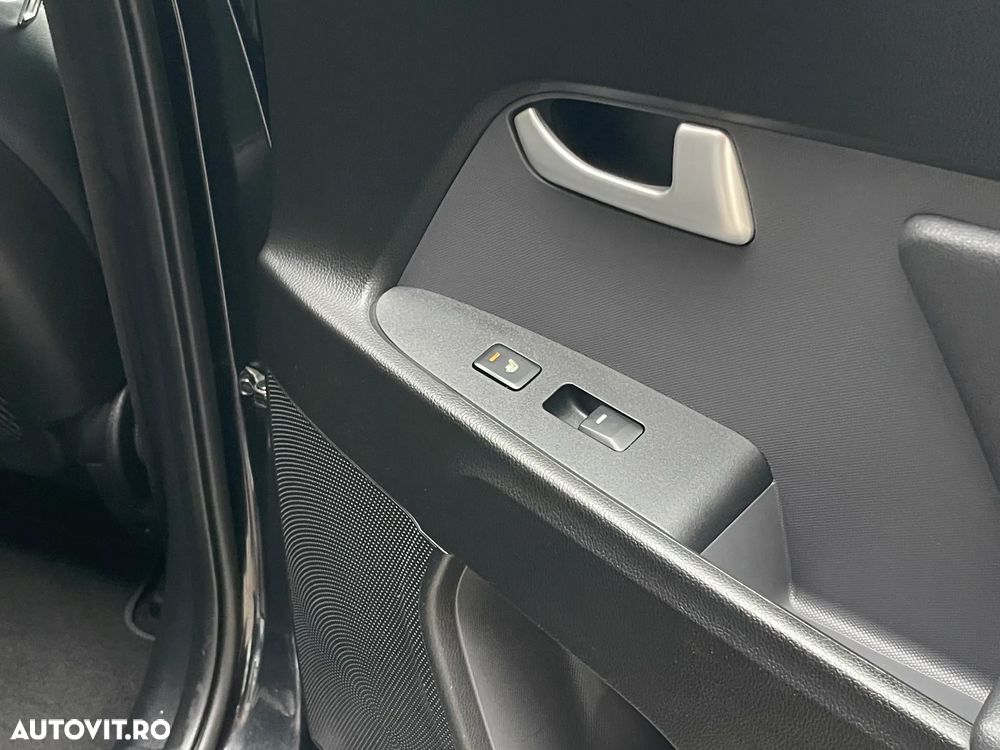 Kia Sportage 2,0 CRDI AWD Aut. Spirit - 24