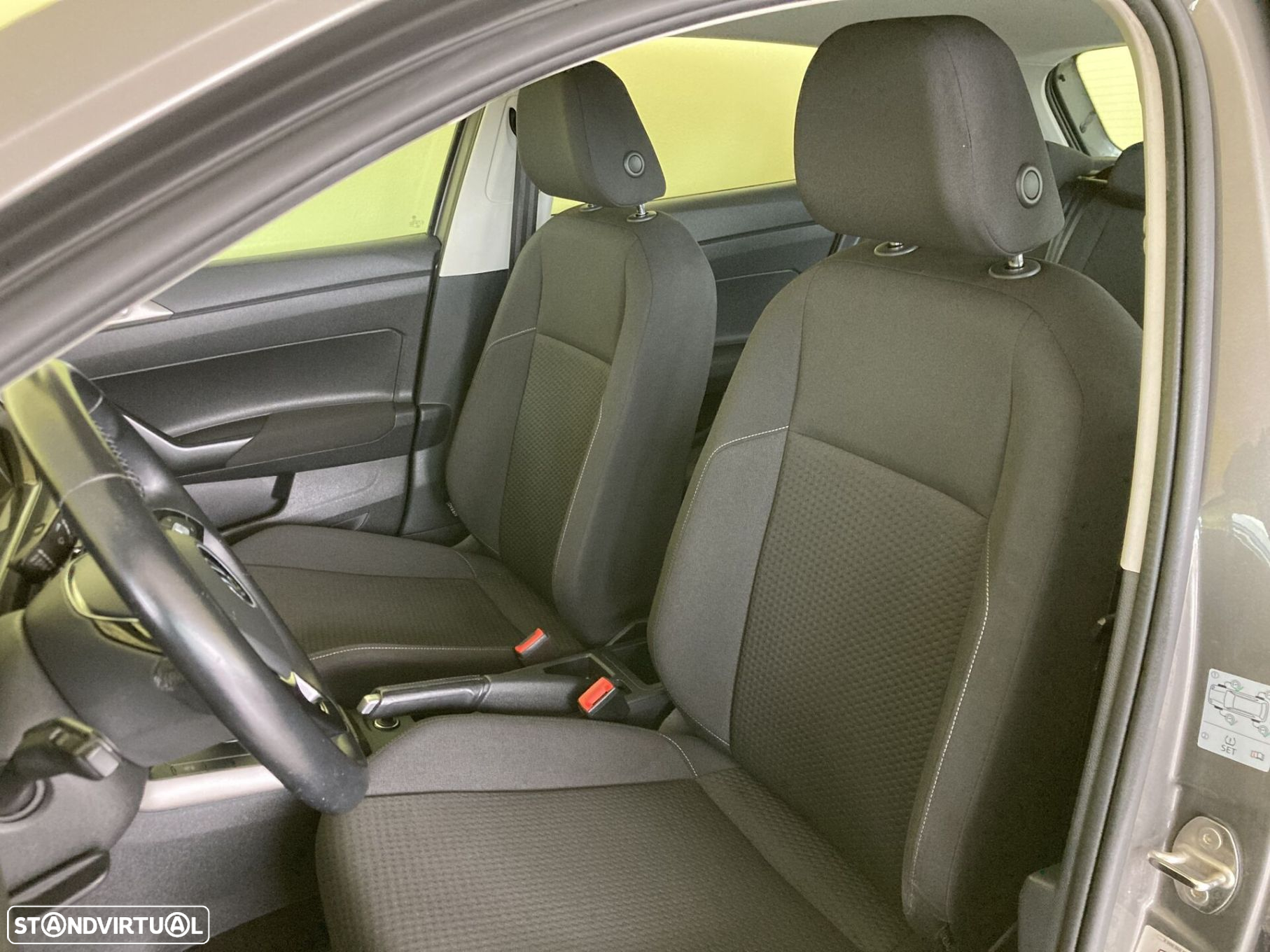 VW Polo 1.0 TSI Life DSG - 6