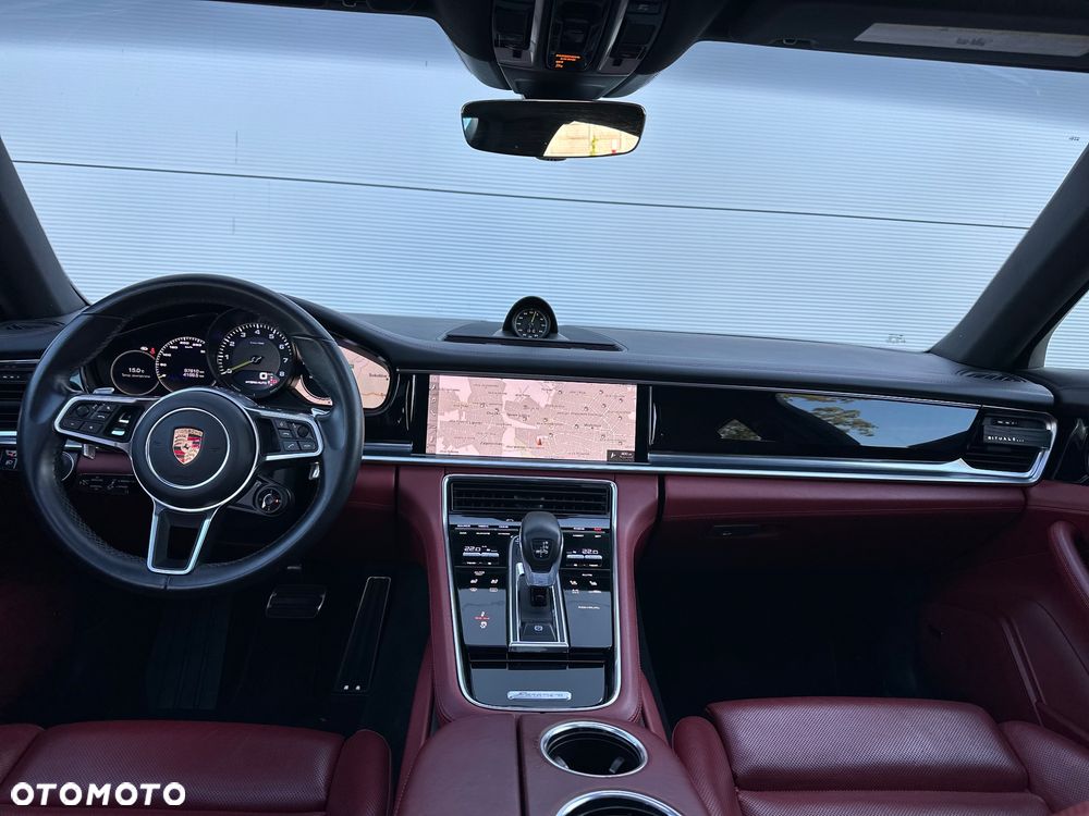 Porsche Panamera 4 E-Hybrid Platinum Edition - 9