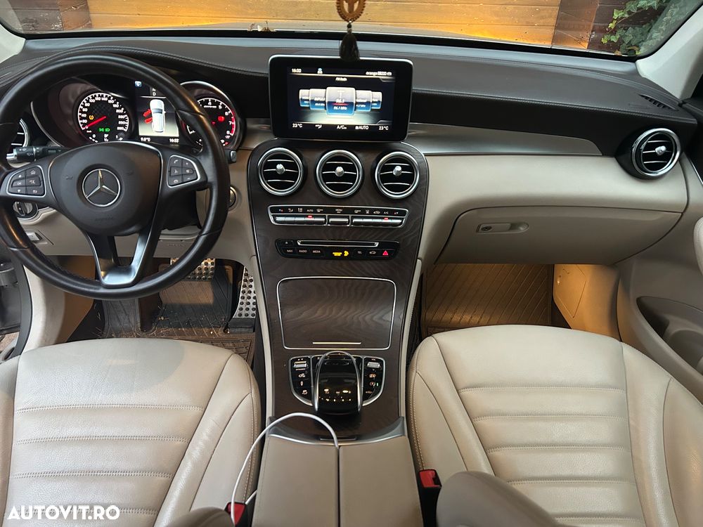 Mercedes-Benz GLC - 3