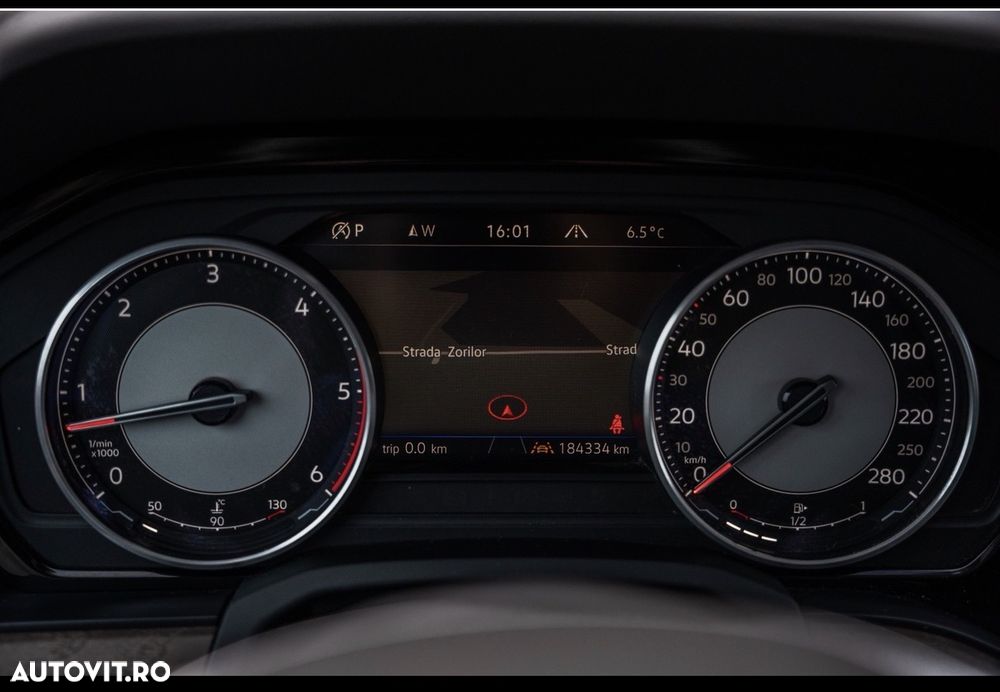 Volkswagen Touareg V6 TDI Style - 13